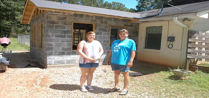The Chattahoochee Humane Society continues to build Palmisano Cat Room -  Valley Times-News | Valley Times-News